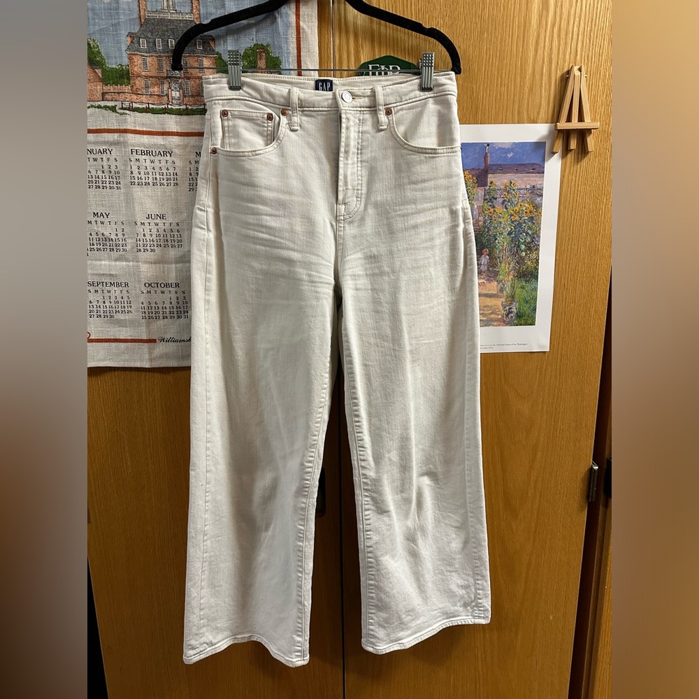 4/27 high rise wide leg cream pants GAP